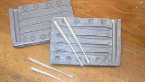 Embedded thumbnail for Make your own soft plastic injection lure mold